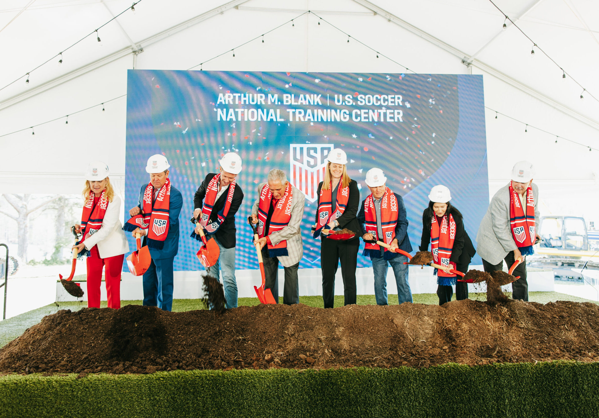 USSoccer_GroundBreaking-85